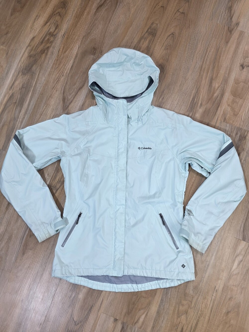 💛Columbia Light Blue Omni-Tech Lightweight Hooded Rain Jacket Medium